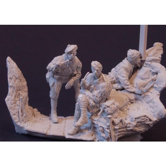 54mm WWI Allied Trench Vignette with Optional Heads for British and New Zealand Units