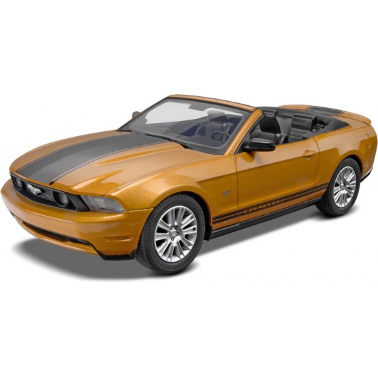 1/25 (Snap-Tite) Ford Mustang Convertible 2010
