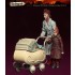 1/35 Refugees with Baby Carriage in Europe 1939-1945 (2 figures)