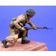 1/35 British Soldier in Greatcoat Attacking with Bayonet (1 figure)