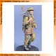 1/35 UK Soldier Walking with Bren Machine Gun over Shoulder (1 figure)