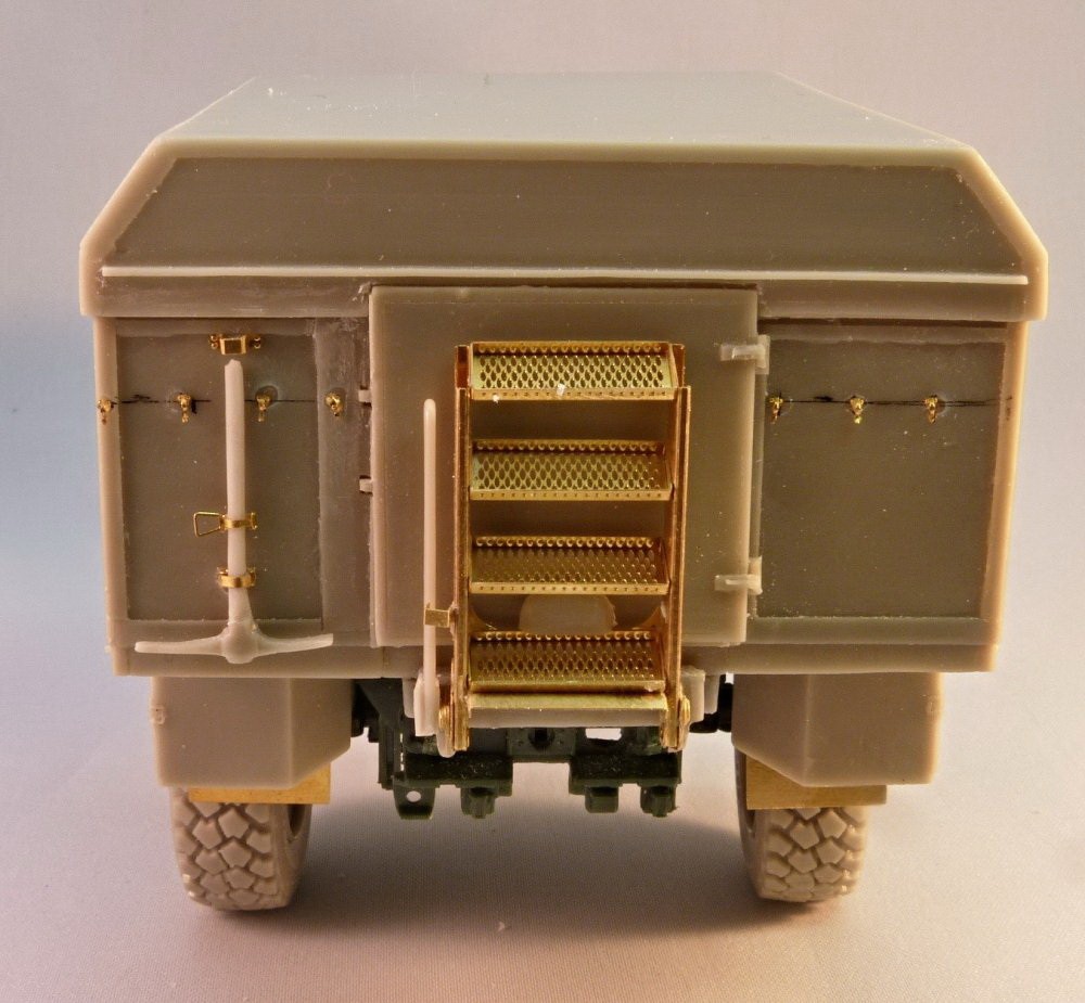 1/35 Dingo 2 GSI Conversion Set for Revell kits