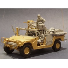 1/35 Humvee Special Forces Crew and Loads of Gear (3 Resin Figures)