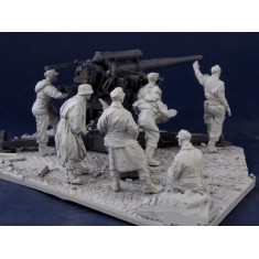 1/35 WWII German Hitler Youth 88 Flak Gun Crew in Berlin 1945 (7 Resin Figures+Base)