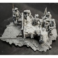 54mm Scale WWI First Aid Trolley, Base and 8 Figures