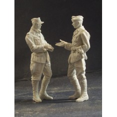 1/24 (75mm) WWII German DAK Panzer Crew (2 Resin Figures)