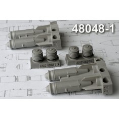 1/48 FAB-250 M-54 w/Tu-250 High-Explosive 250kg Bomb (4pcs) w/Tu-250 Parachute Brake System