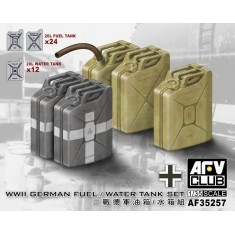 1/35 WWII German Fuel/Water Tank Set