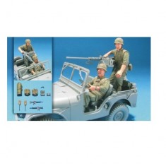 1/35 Vietnam War US Marine M38A1 Drivers - Gunner & Crew (2 figures)