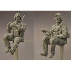 1/35 Special Forces Polaris Crew (2 figures)