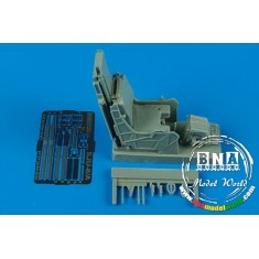 1/32 SJU-8/A Ejection Seat (for Trumpeter A-7E Corsair II Late Version)