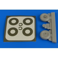 1/32 Bucker Bu 131 Wheels & Paint Masks Transverse Tread w/O Disc Cover