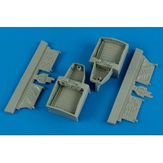 1/48 Vought F4U-4 Corsair Wheel Bay for HobbyBoss kits 