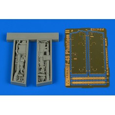 1/48 McDonnell Douglas F-4S Phantom II Electronic Bay for Zoukei-Mura kits