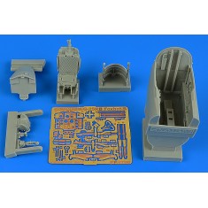 1/48 Mikoyan-Gurevich MiG-25RB Foxbat-B Cockpit Set for ICM kits