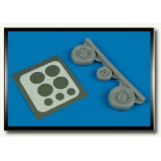 1/72 F-105 Thunderchief Wheels & Paint Masks for Trumpeter kit