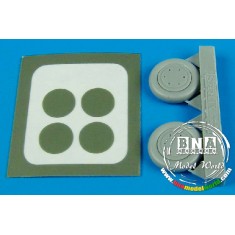 1/72 Douglas SBD Dauntless Wheel & Paint Masks