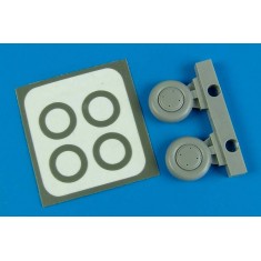 1/72 Curtiss P-40B Tomahawk Wheels & Paint Mask for Airfix kits 