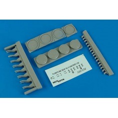 1/32 Flightline Seat with 4 Casters