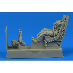 1/32 USAF F-105 Pilot with Ejection Seat for Trumpeter kits
