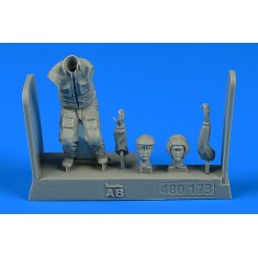 1/48 Soviet Aircraft Mechanic Part.2 in the period of The Warsaw Pact (1 Figure)