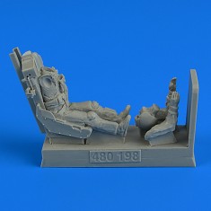 1/48 USAF F-5E Fighter Pilot w/Ejection Seat (1 resin figure)