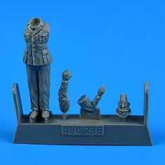 1/48 WWII Kriegsmarine Ceremony - Officer for German Submarine U-Boat Type VIIC
