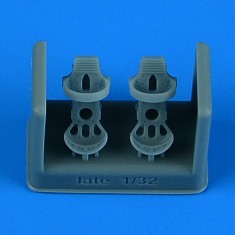 1/32 WWII German Luftwaffe Pedals Late Version
