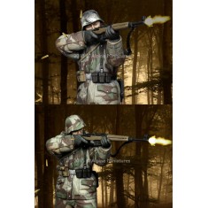 1/16 German Grenadier (1 Figure w/2 Different Heads)