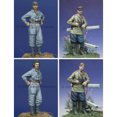 1/35 WWII Russian Tanker Set (2 figures)