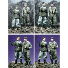 1/35 Winter Panzer Crew Set (2 figures)
