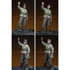 1/35 Josef Diefenthal in the Ardennes (1 figure)