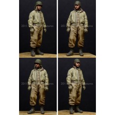 1/35 WWII US AFV Crew #2 (1 figure)