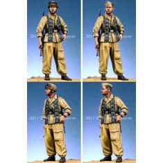 1/35 German DAK Fallschirmjager #2 (1 figure)