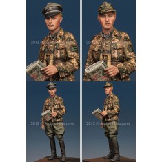 1/35 WSS Grenadier Officer (1 Figure with 2 Different Heads)