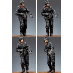 1/35 WSS Panzer Commander #2 (1 Figure w/2 Different Heads)