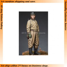1/35 US Tank Crew #1 (1 Figure w/2 Different Heads)