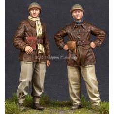 1/35 WWII French Tank Crew Set (2 figures, each w/2 different heads)