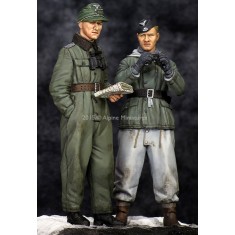 1/35 Joachim Peiper Kharkov Set (2 figures, each w/2 different heads)