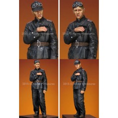 1/35 WSS AFV Crew 1944-1945 #2 (1 Figure with 2 Different Heads)