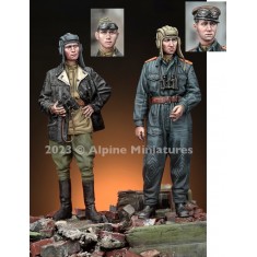 1/35 WWII Soviet Tank Officer Set (2 figures)