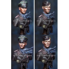 1/16 Officer 116th Panzer Division "Windhund" Bust