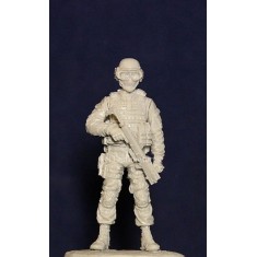 1/35 Russian Spetsnaz Officer with Corner Shot (1 figure)