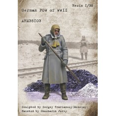 1/35 WWII German POW