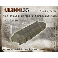 1/35 Gas Cylinders Under Tarpaulin #3