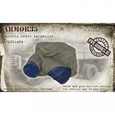 1/35 Barrels Under Tarpaulin