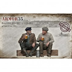 1/43 Civilian Seated Men ''Heart-to-heart Talk'' (2 figures)
