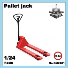 1/24 Pallet Jack (Length: 7cm)