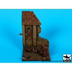 1/35 Ruined House Base (Base Size: 90mm x 90mm)