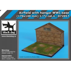 1/72 WWI Airfield with Hangar Diorama Base (170x140 mm)